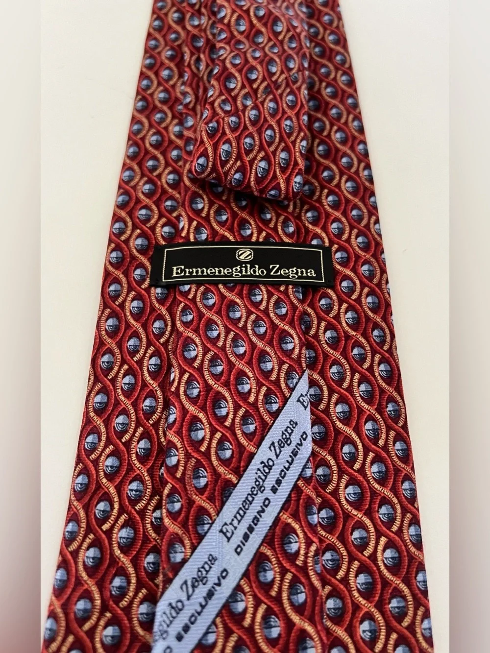 Premium Ermenegildo Zegna Men’s 100% Silk Necktie, Made In Italy, power Color.